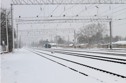 Bahnschienen im Winter (Symbolbild)